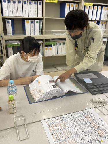 ファイル名: 2.jpg
ファイルサイズ: 38.4KB 2