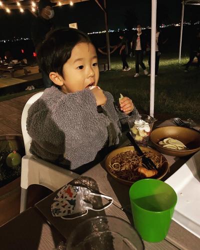 ファイル名: BBQ1.jpeg
ファイルサイズ: 270.6KB
→クリックで元のサイズを表示 BBQ1