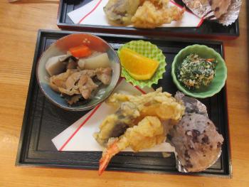 ファイル名: IMG_2683.jpg
ファイルサイズ: 19.3KB IMG_2683